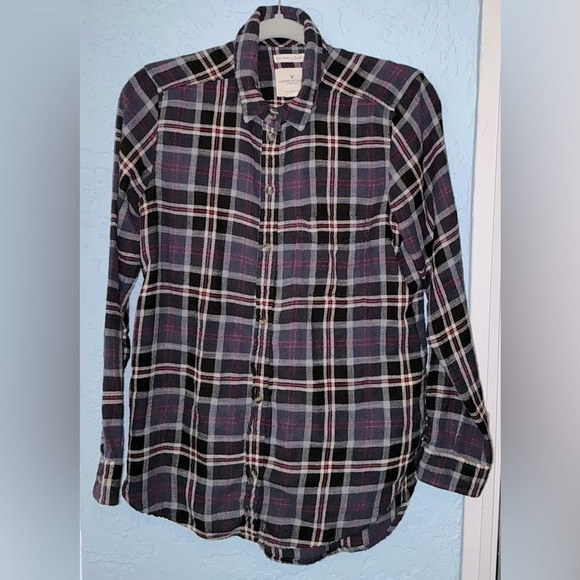 American Eagle Outfitters Boyfriend Fit Casual Button Down Shirt - Picture 1 of 10